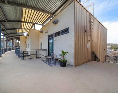 2525 S Lamar Blvd - Photo Thumbnail 25