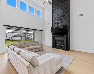 2905 Canto Trce - Photo Thumbnail 6