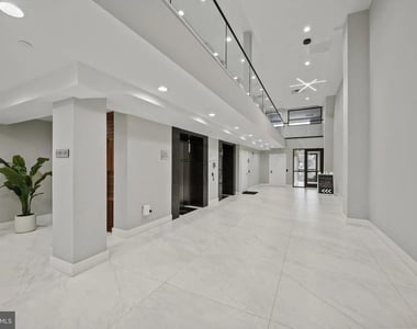 1000 W Girard Avenue - Photo Thumbnail 53