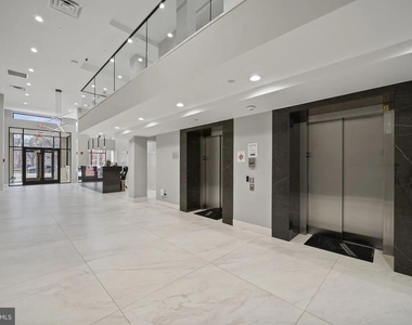 1000 W Girard Avenue - Photo Thumbnail 54