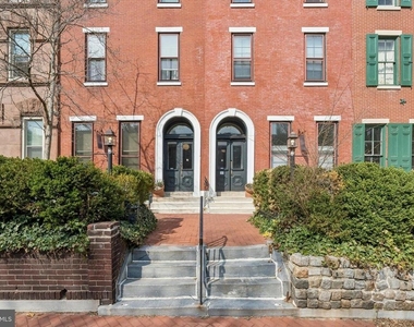 2105 Green Street - Photo Thumbnail 1