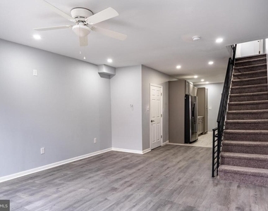 2323 Moore Street - Photo Thumbnail 1