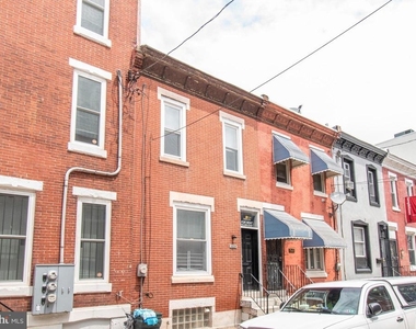 1635 Fontain Street - Photo Thumbnail 2