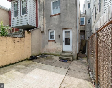 1635 Fontain Street - Photo Thumbnail 28