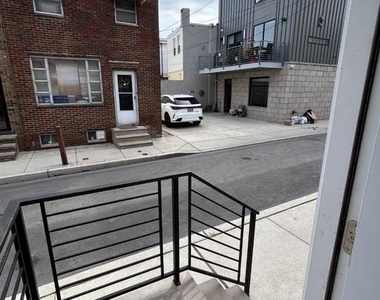 1713 S 2nd Street - Photo Thumbnail 12