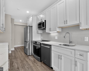 2209 N Broad Street - Photo Thumbnail 3