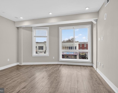 2209 N Broad Street - Photo Thumbnail 4