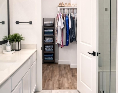 8605 San Giano Cv - Photo Thumbnail 7