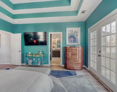 1009 Taulbee Ln - Photo Thumbnail 8