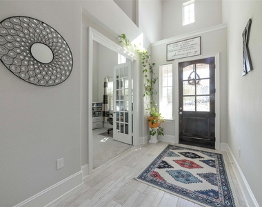 17821 Limestone Spring Ln - Photo Thumbnail 8