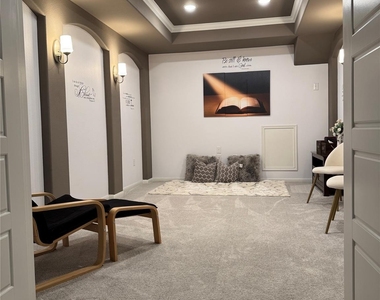 17821 Limestone Spring Ln - Photo Thumbnail 37