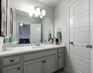 17821 Limestone Spring Ln - Photo Thumbnail 26