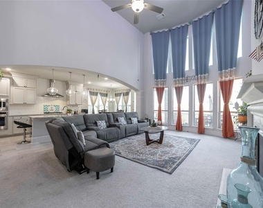 17821 Limestone Spring Ln - Photo Thumbnail 10