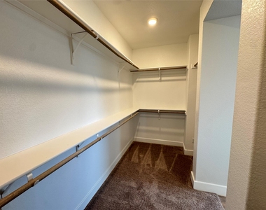 3000 Chisholm Trail Rd - Photo Thumbnail 20