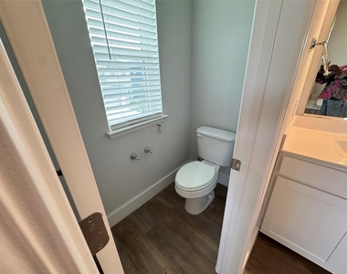 3000 Chisholm Trail Rd - Photo Thumbnail 23