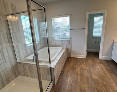 3000 Chisholm Trail Rd - Photo Thumbnail 15