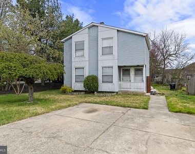8 Fanelli Lane - Photo Thumbnail 2