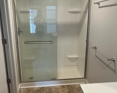 105 Cumberland Street - Photo Thumbnail 8