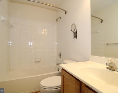 12916 Yellow Jacket Road - Photo Thumbnail 13