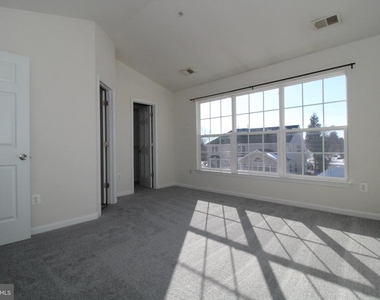 12916 Yellow Jacket Road - Photo Thumbnail 14