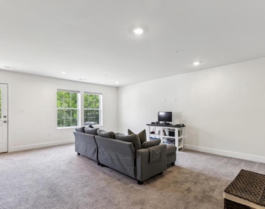 45455 Concord Way - Photo Thumbnail 23