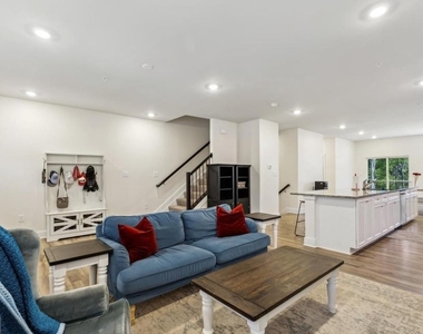 45455 Concord Way - Photo Thumbnail 2