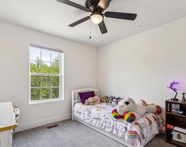 45455 Concord Way - Photo Thumbnail 19
