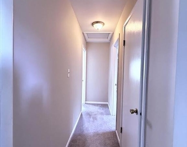8703 34th Avenue - Photo Thumbnail 14
