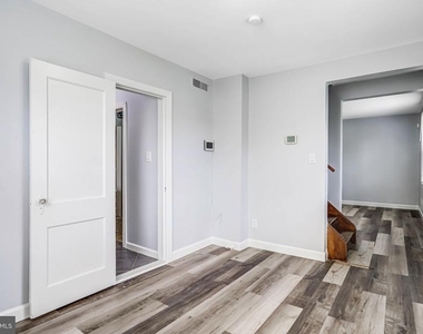 6226 20th Avenue - Photo Thumbnail 10