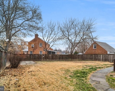 1002 Chillum Road - Photo Thumbnail 42