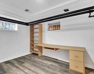 1002 Chillum Road - Photo Thumbnail 34