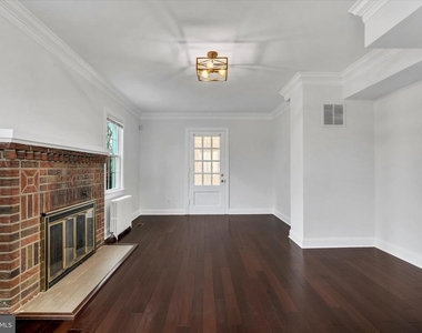 1002 Chillum Road - Photo Thumbnail 4