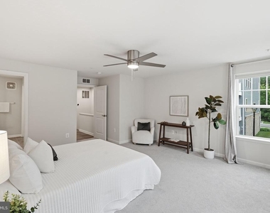 10501 John Glenn Street - Photo Thumbnail 15