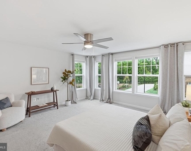 10501 John Glenn Street - Photo Thumbnail 16