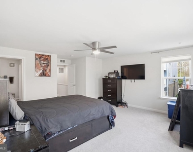 10501 John Glenn Street - Photo Thumbnail 13