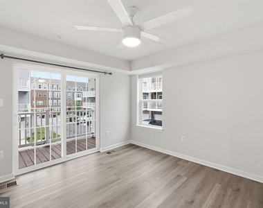 10501 John Glenn Street - Photo Thumbnail 18
