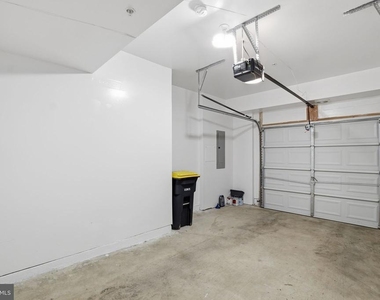 10501 John Glenn Street - Photo Thumbnail 21