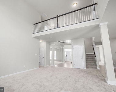 243 Wavyleaf Drive - Photo Thumbnail 16