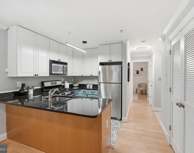1740 18th Street Nw - Photo Thumbnail 8