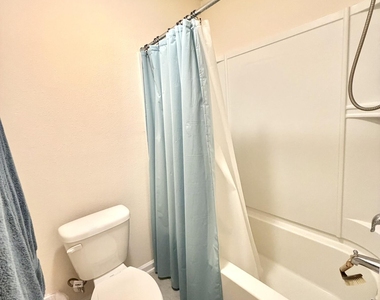 845 Observatory Parkway - Photo Thumbnail 9