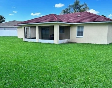 9 Lyons Place - Photo Thumbnail 2