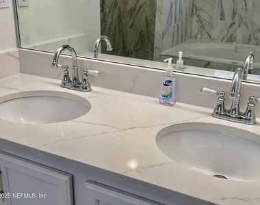 12260 Salvia Court - Photo Thumbnail 17