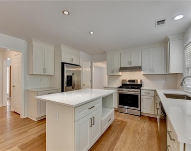 6535 Ganton Drive - Photo Thumbnail 22