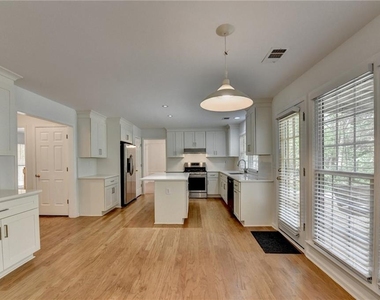 6535 Ganton Drive - Photo Thumbnail 31