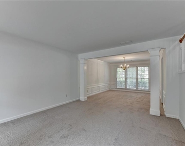 6535 Ganton Drive - Photo Thumbnail 7