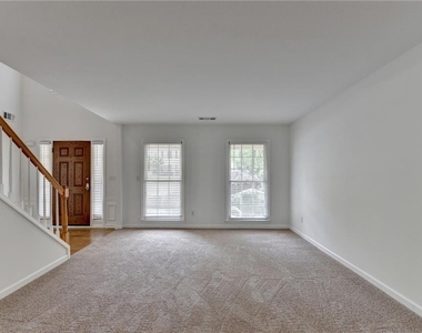 6535 Ganton Drive - Photo Thumbnail 10