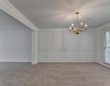 6535 Ganton Drive - Photo Thumbnail 13