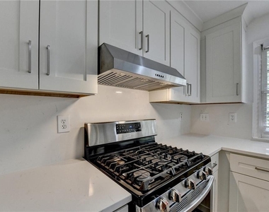 6535 Ganton Drive - Photo Thumbnail 18
