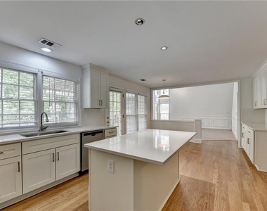 6535 Ganton Drive - Photo Thumbnail 16