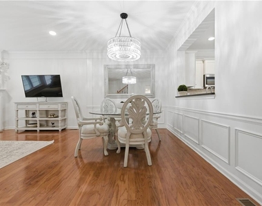 4953 Colchester Court Se - Photo Thumbnail 34